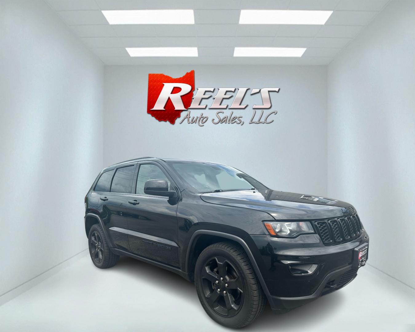 2019 Black /Black Jeep Grand Cherokee Upland 4WD (1C4RJFAGXKC) with an 3.6L V6 DOHC 24V engine, 8A transmission, located at 547 E. Main St., Orwell, OH, 44076, (440) 437-5893, 41.535435, -80.847855 - Photo#2